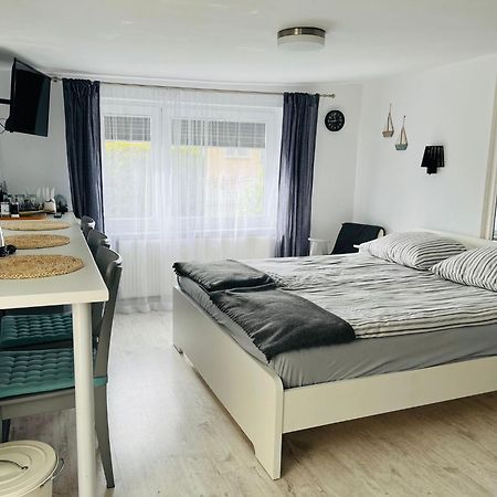 Pokoje Goscinne U Anny Darłowo Exteriör bild