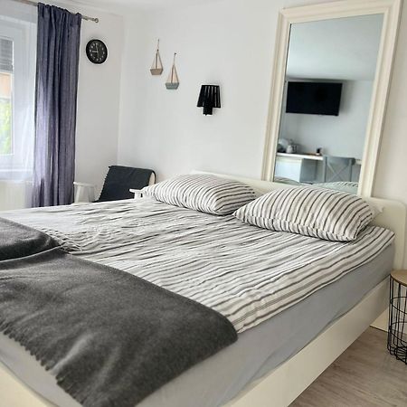 Pokoje Goscinne U Anny Darłowo Exteriör bild